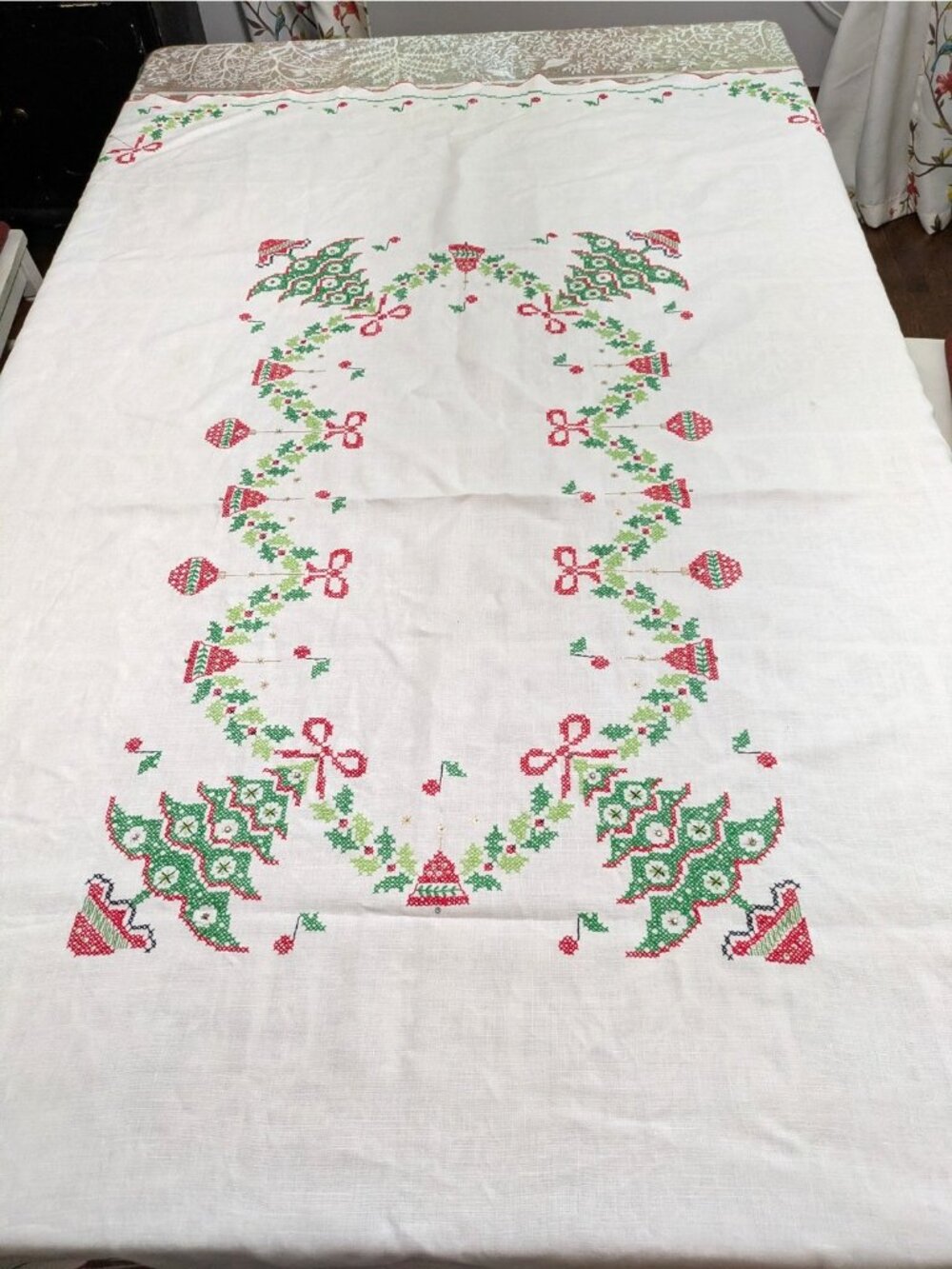 Vtg White Linen Tablecloth Hand Embroidered Cross Stitch Christmas Trees 74x55